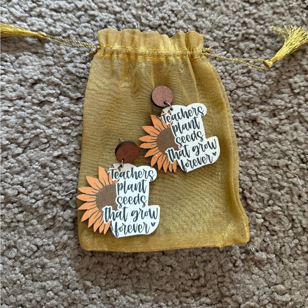 NWOT Teacher Sunflower Wooden Statement Earrings